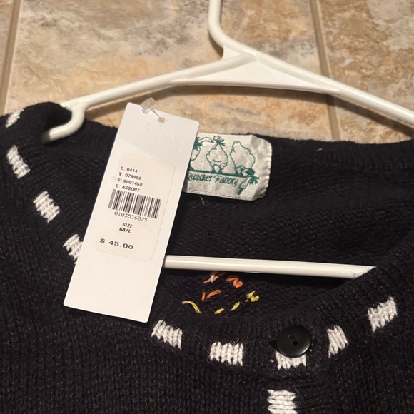 Urban Outfitters urban renewal vintage Pumpkin Cardigan - Black and Orange - Picture 3 of 6